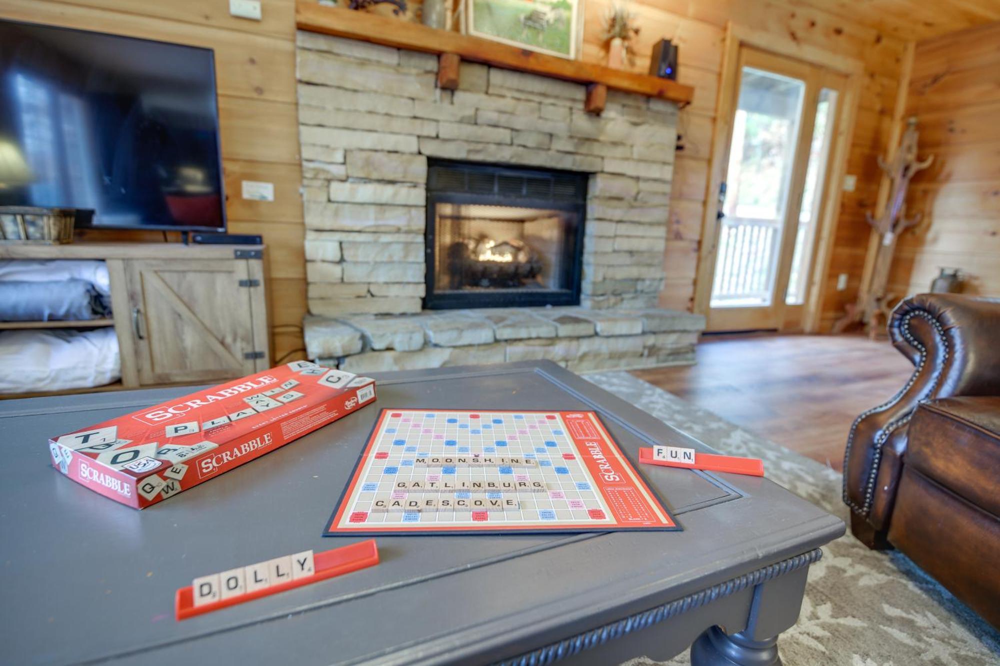 Pet-Friendly Gatlinburg Retreat With Hot Tub! Villa Dış mekan fotoğraf