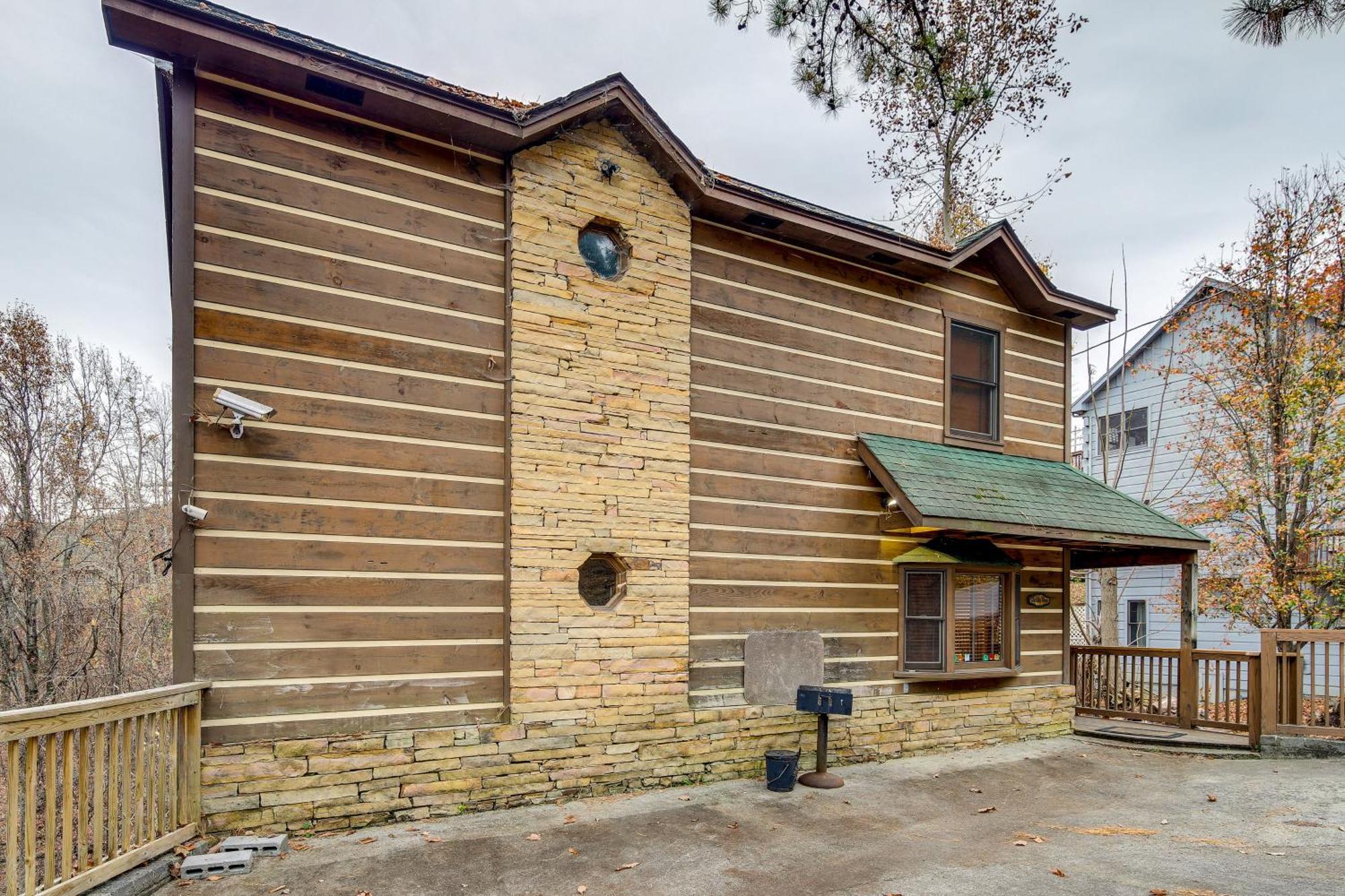 Pet-Friendly Gatlinburg Retreat With Hot Tub! Villa Dış mekan fotoğraf
