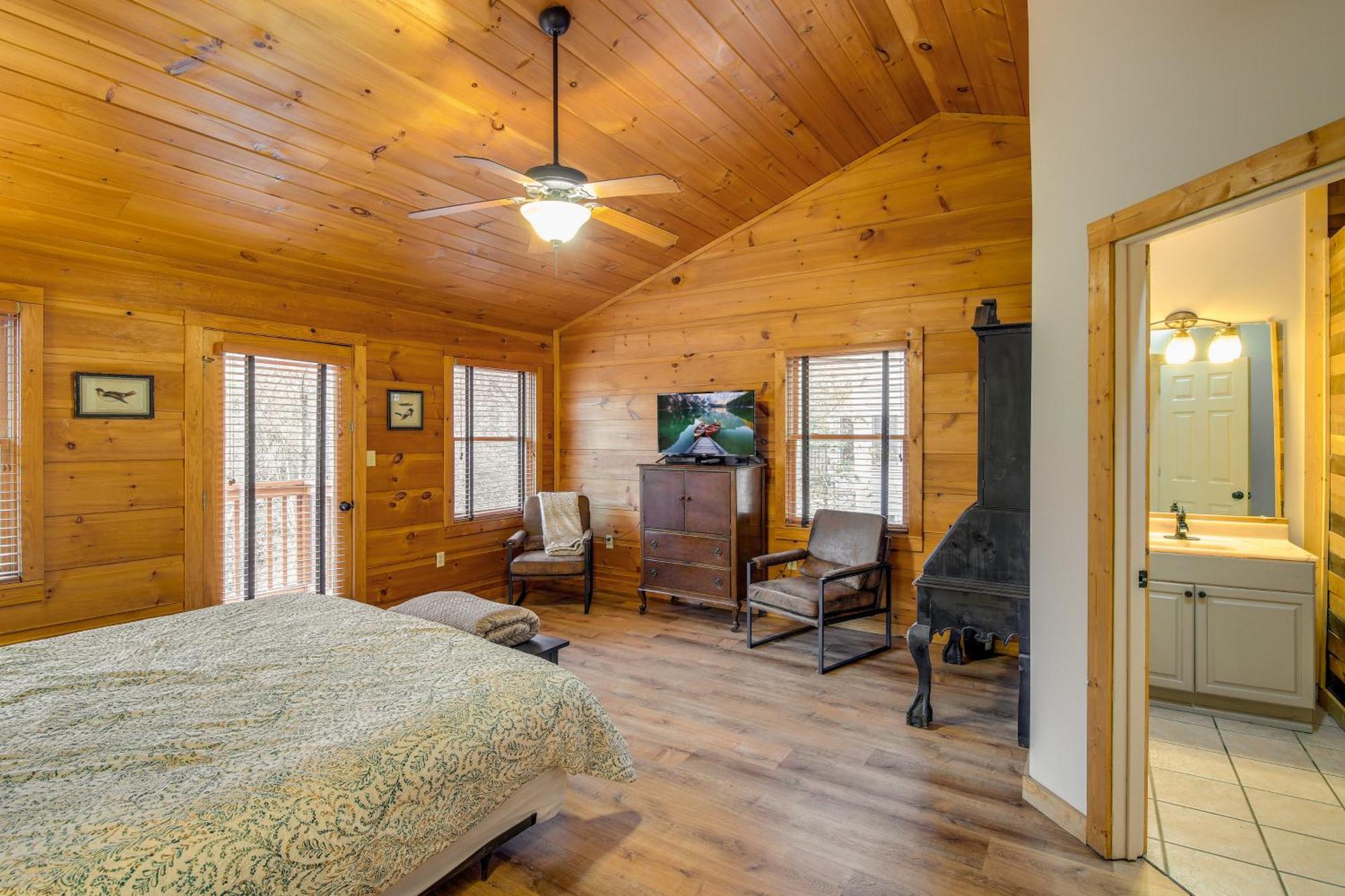 Pet-Friendly Gatlinburg Retreat With Hot Tub! Villa Dış mekan fotoğraf
