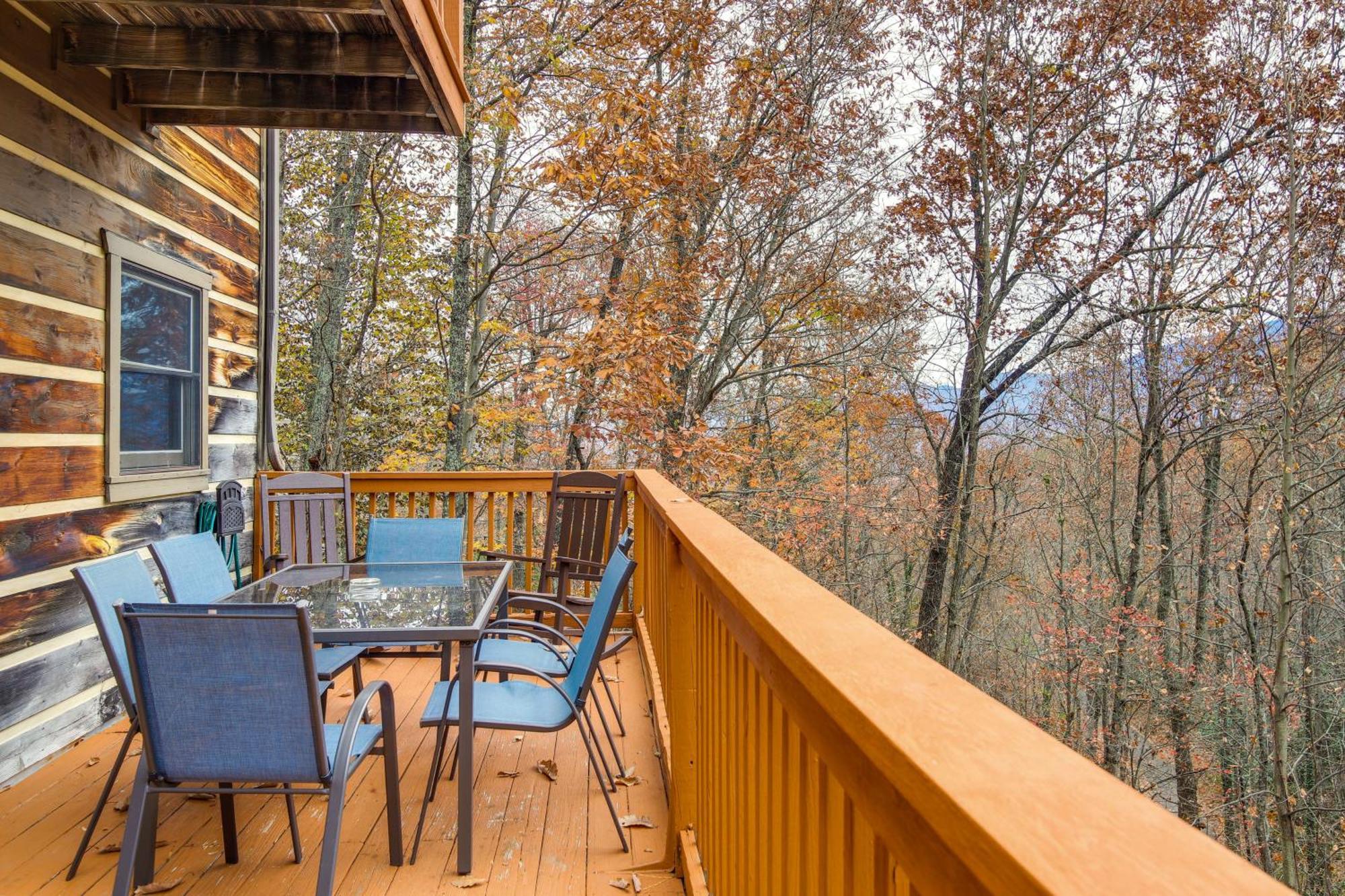 Pet-Friendly Gatlinburg Retreat With Hot Tub! Villa Dış mekan fotoğraf
